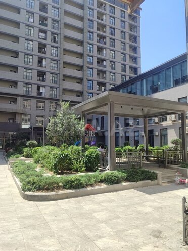 Продаётся 3-комн. новостройка 145 м², м. 28 мая, photo 1 from 9