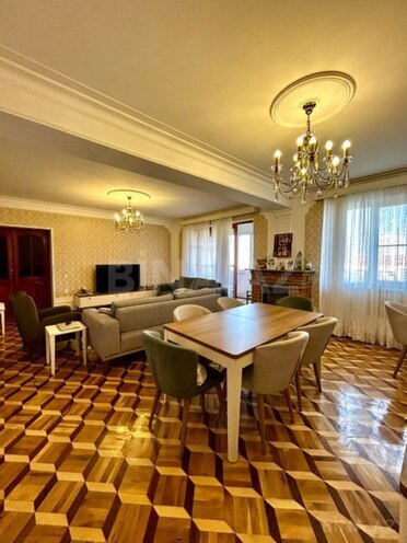 Продаётся 5-комн. вторичка 135 м², м. Элмляр Академиясы, photo 5 from 32