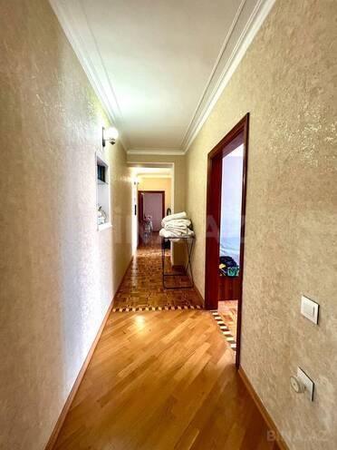 Продаётся 5-комн. вторичка 135 м², м. Элмляр Академиясы, photo 14 from 32