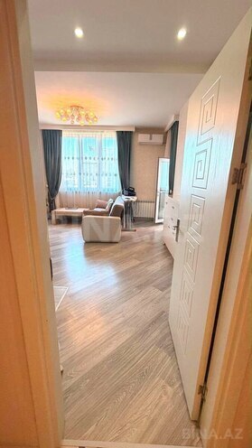 Продается 2-комн. новостройка 65 м², м. Низами, photo 5 from 13