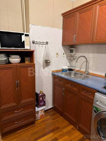 Продаётся 2-комн. вторичка 50 м², м. Нефтчиляр, photo 6 from 17
