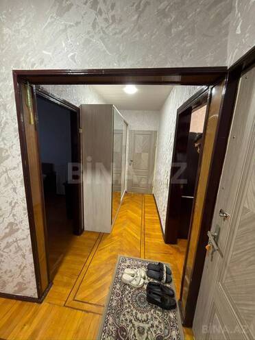 Продаётся 2-комн. вторичка 50 м², м. Нефтчиляр, photo 10 from 17
