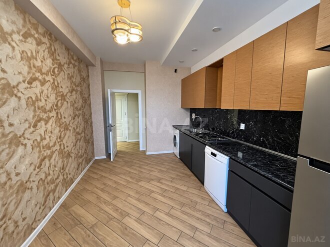 Продается 3-комн. новостройка 128 м², м. Элмляр Академиясы, photo 10 from 17