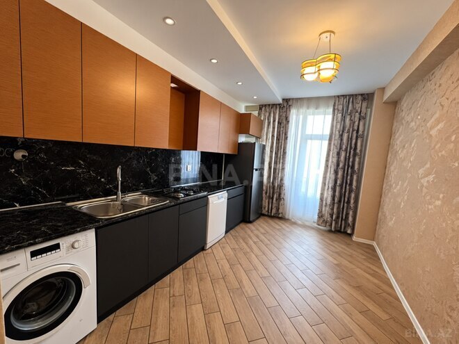 Продается 3-комн. новостройка 128 м², м. Элмляр Академиясы, photo 9 from 17