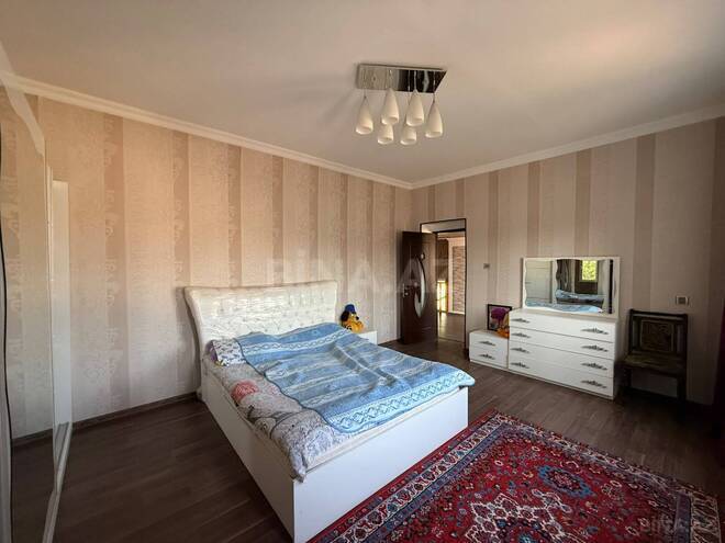 Satılır 4 otaqlı həyət evi/bağ evi 200 m², photo 13 from 31
