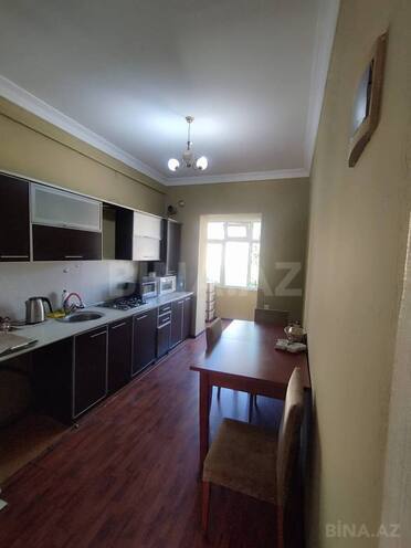 Satılır 3 otaqlı köhnə tikili 90 m², Nizami m., photo 3 from 15