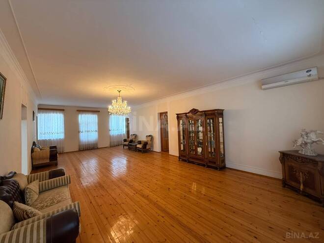 Satılır 5 otaqlı həyət evi/bağ evi 400 m², photo 10 from 31