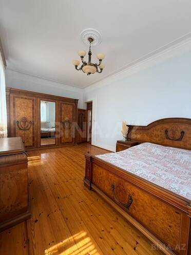 Satılır 5 otaqlı həyət evi/bağ evi 400 m², photo 12 from 31