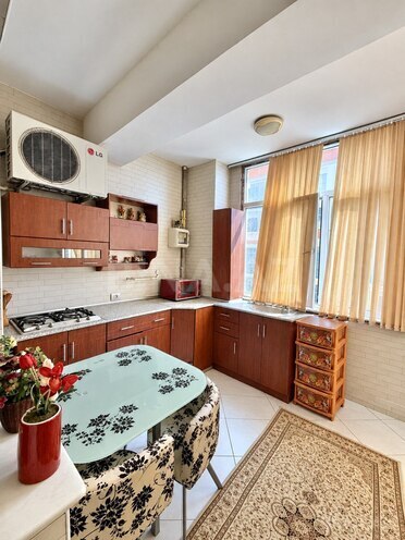 Продается 4-комн. новостройка 212 м², м. Элмляр Академиясы, photo 16 from 22