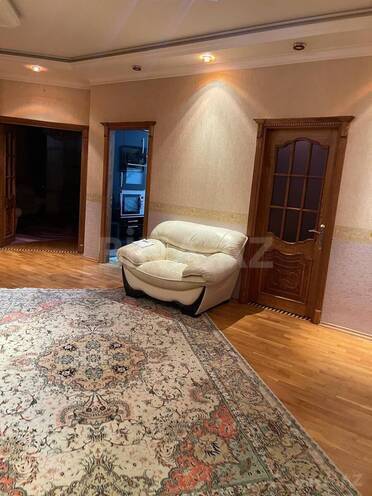 Продается 3-комн. новостройка 117 м², м. Иншаатчылар, photo 1 from 8