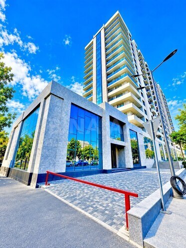 Продаётся 1-комн. новостройка 49 м², м. Кара Караев, photo 1 from 16
