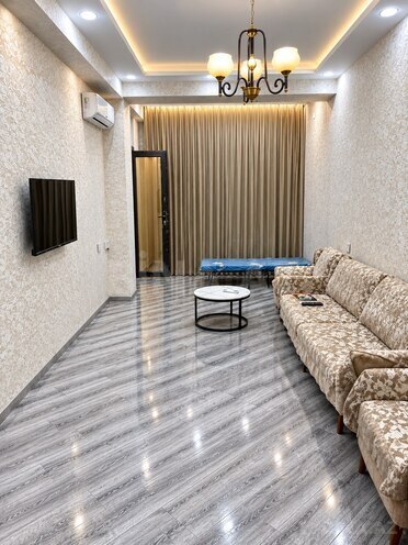 Сдаётся 2-комн. новостройка 95 м², м. Гянджлик, photo 1 from 14
