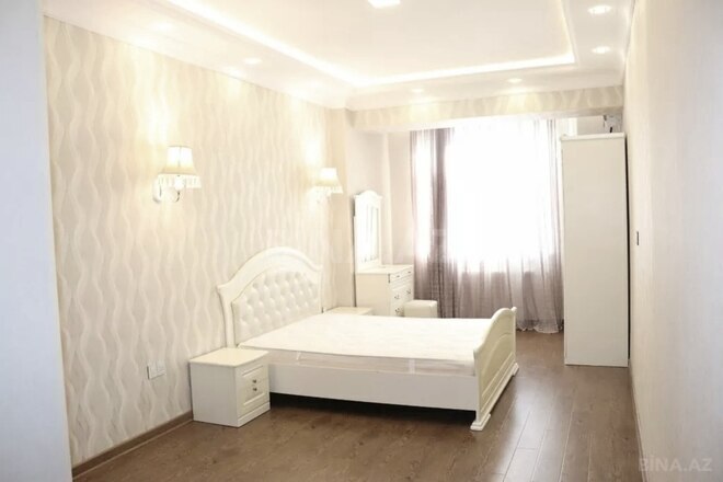 Сдаётся 3-комн. новостройка 150 м², м. Элмляр Академиясы, photo 8 from 24