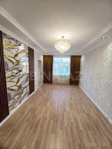 Продается 3-комн. вторичка 65 м², м. Ахмедлы, photo 1 from 11