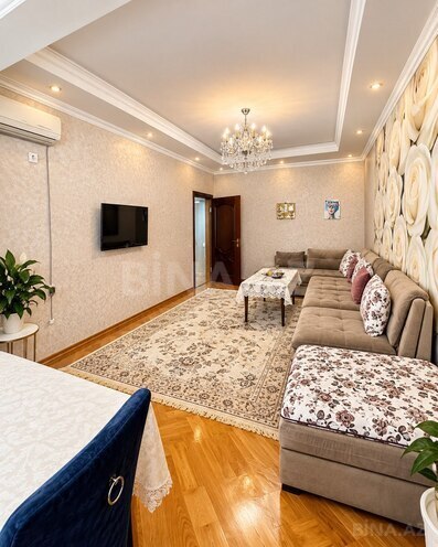 Satılır 3 otaqlı köhnə tikili 80 m², Əhmədli m., photo 1 from 16