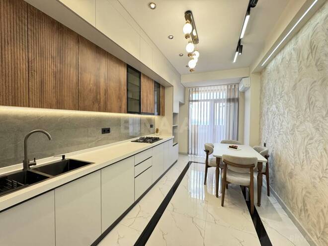 Продается 3-комн. новостройка 105 м², м. Ази Асланов, photo 4 from 13