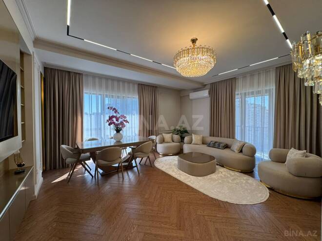Продается 3-комн. новостройка 128 м², м. Шах Исмаил Хатаи, photo 1 from 17