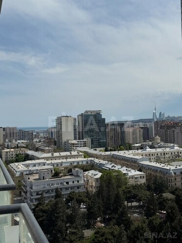 Продаётся 4-комн. новостройка 171 м², Насиминский  р., photo 18 from 19