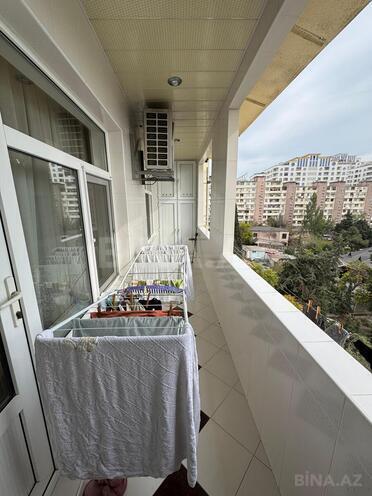 Продается 5-комн. вторичка 130 м², м. Ази Асланов, photo 13 from 16