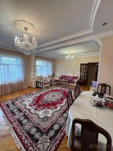 Продается 5-комн. вторичка 130 м², м. Ази Асланов, photo 3 from 16