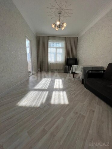 Satılır 2 otaqlı köhnə tikili 55 m², Memar Əcəmi m., photo 1 from 17