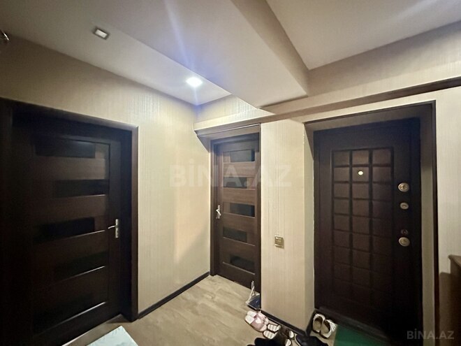 Satılır 3 otaqlı köhnə tikili 85 m², Qara Qarayev m., photo 12 from 17