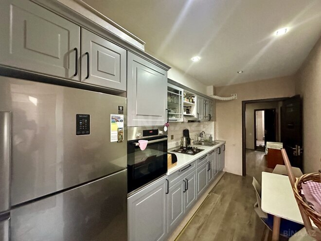 Satılır 3 otaqlı köhnə tikili 85 m², Qara Qarayev m., photo 11 from 17