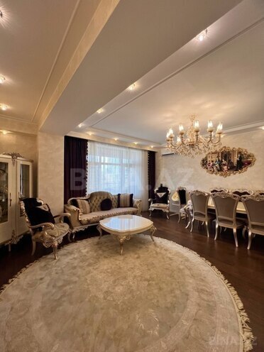 Сдается 3-комн. новостройка 170 м², м. 28 мая, photo 3 from 9
