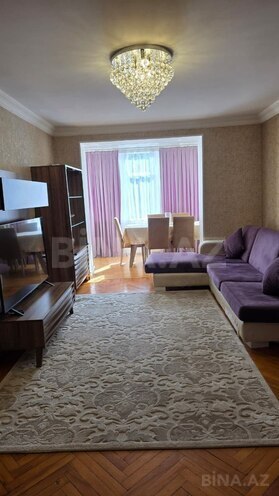 Satılır 3 otaqlı köhnə tikili 80 m², Nərimanov r., photo 1 from 17