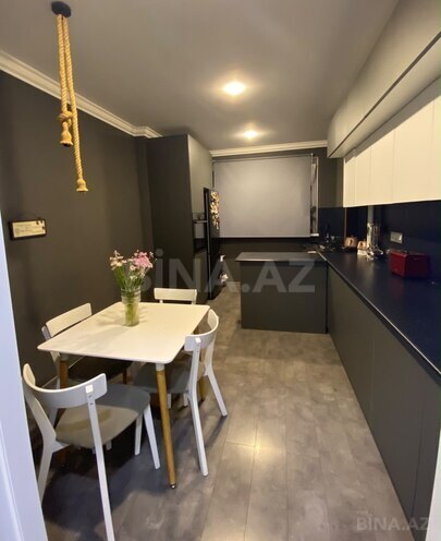 Satılır 3 otaqlı köhnə tikili 75 m², Yeni Günəşli q., photo 4 from 13