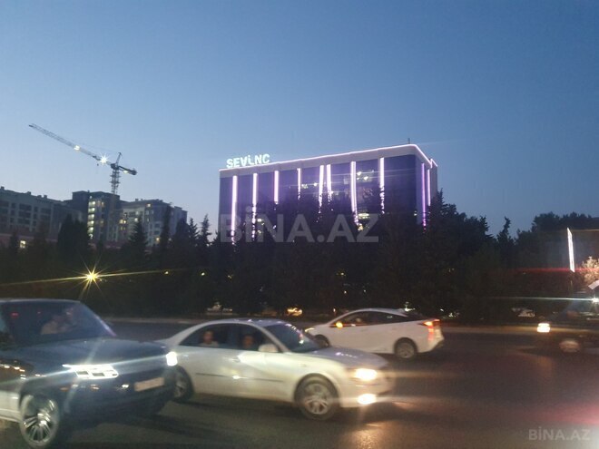 Продаётся 2-комн. вторичка 37 м², м. Кара Караев, photo 3 from 16