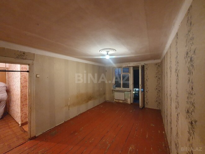 Продаётся 2-комн. вторичка 37 м², м. Кара Караев, photo 7 from 16