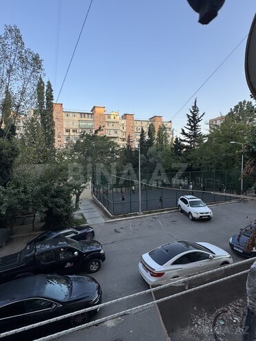 Продаётся 3-комн. вторичка 50 м², м. Азадлыг проспекти, photo 16 from 18