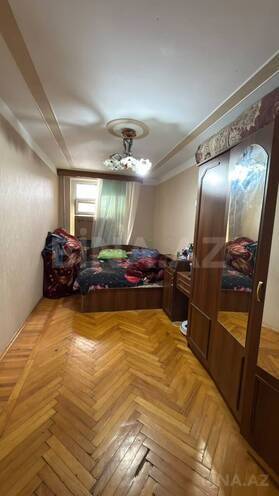 Satılır 2 otaqlı köhnə tikili 60 m², İnşaatçılar m., photo 8 from 15