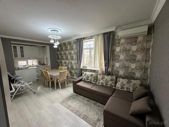 Продаётся 2-комн. вторичка 51 м², м. Насими, photo 1 from 13