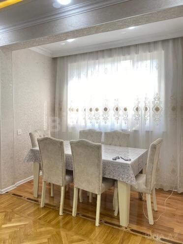 Продаётся 2-комн. вторичка 55 м², м. Иншаатчылар, photo 5 from 19