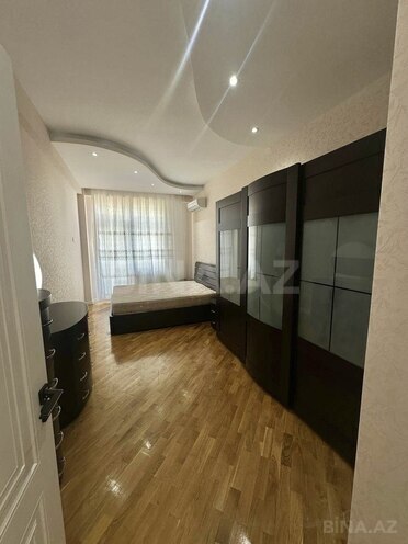 İcarəyə verilir 5 otaqlı yeni tikili 240 m², 28 May m., photo 12 from 23