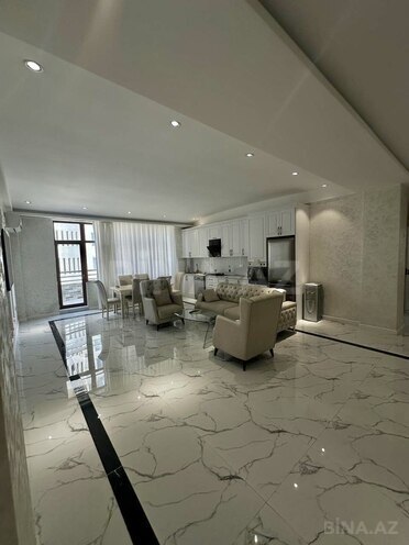 İcarəyə verilir 5 otaqlı yeni tikili 240 m², 28 May m., photo 1 from 23