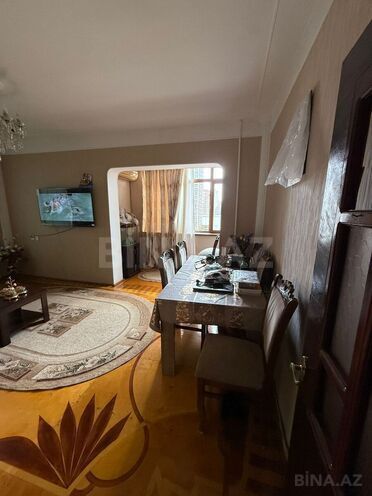 Продается 2-комн. вторичка 58 м², м. Нариман Нариманов, photo 1 from 13