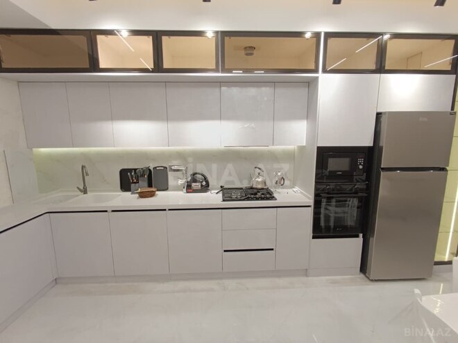 Сдается 3-комн. новостройка 125 м², м. Иншаатчылар, photo 20 from 27
