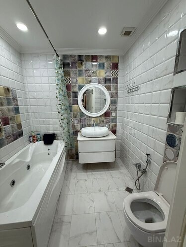 Сдается 2-комн. новостройка 80 м², м. Иншаатчылар, photo 6 from 12