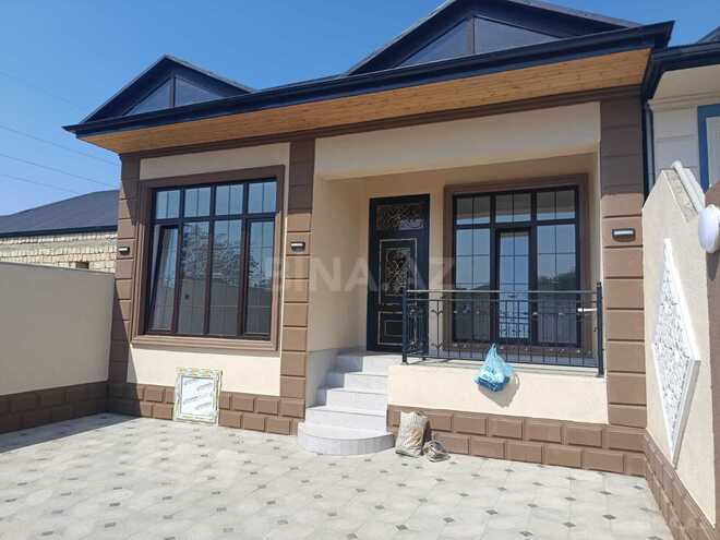 Satılır 3 otaqlı həyət evi/bağ evi 85 m², Saray q., photo 1 from 12