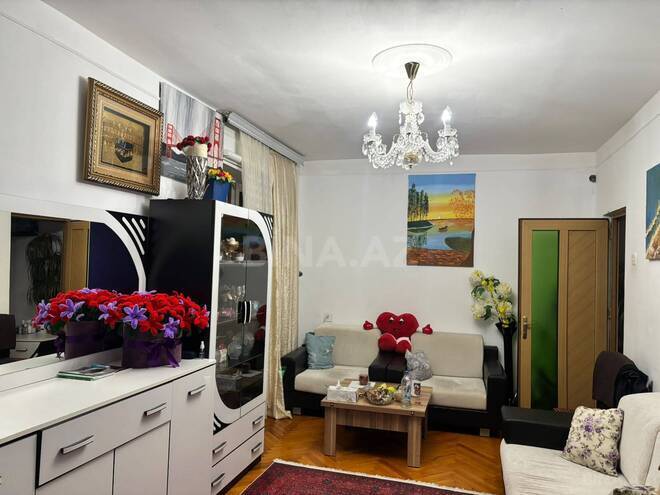 Продается 2-комн. вторичка 42 м², Бинагадинский р., photo 17 from 18