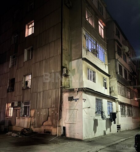 Продается 2-комн. вторичка 42 м², Бинагадинский р., photo 1 from 18
