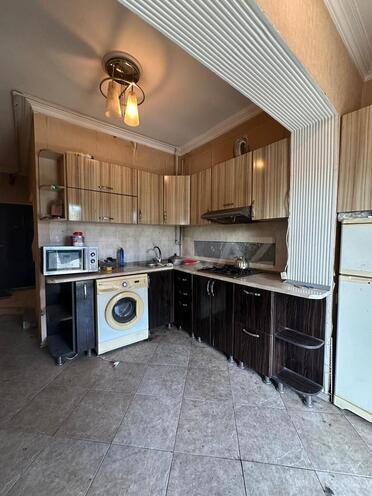 Сдается 3-комн. вторичка 80 м², м. Элмляр Академиясы, photo 1 from 12