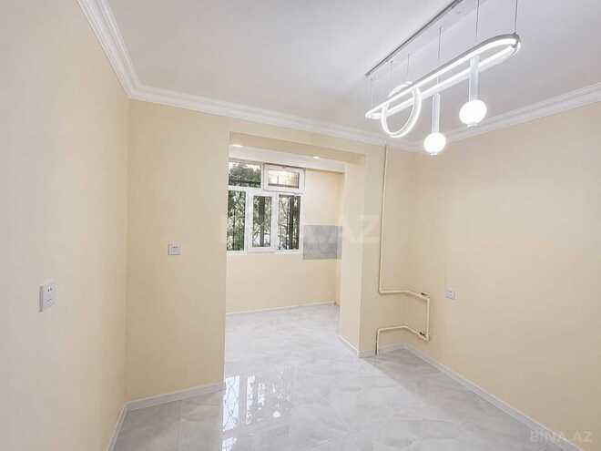 Satılır 4 otaqlı köhnə tikili 100 m², Xalqlar Dostluğu m., photo 7 from 16