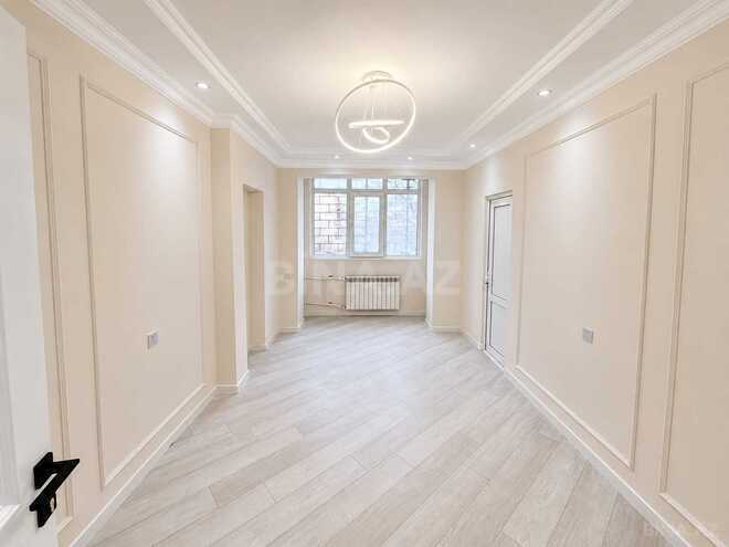Satılır 4 otaqlı köhnə tikili 100 m², Xalqlar Dostluğu m., photo 1 from 16