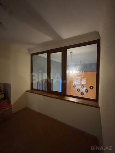 Satılır 4 otaqlı köhnə tikili 200 m², Sahil m., photo 17 from 18