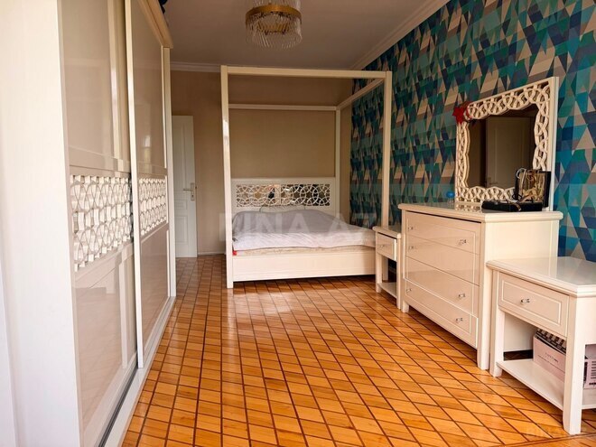 Satılır 4 otaqlı köhnə tikili 110 m², Nərimanov r., photo 8 from 18