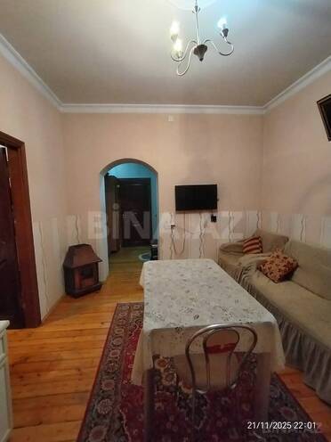 İcarəyə verilir 2 otaqlı köhnə tikili 45 m², Qara Qarayev m., photo 4 from 9